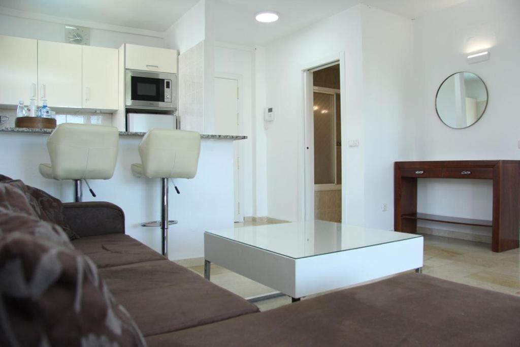 מארבלה Apartamento Rio Mar מראה חיצוני תמונה
